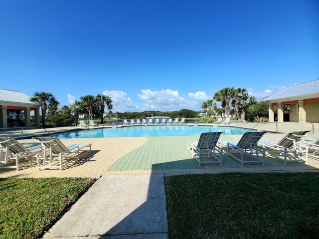 37 SANDY BEACH WAY, Palm Coast, FL 32137