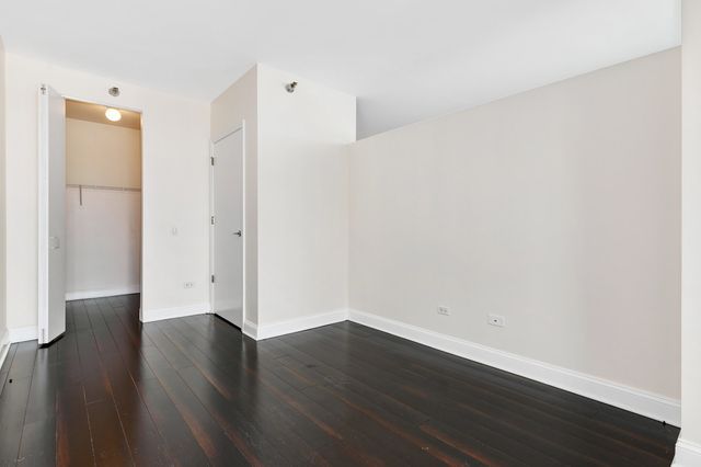 501 N Clinton Street 901, Chicago, IL 60654