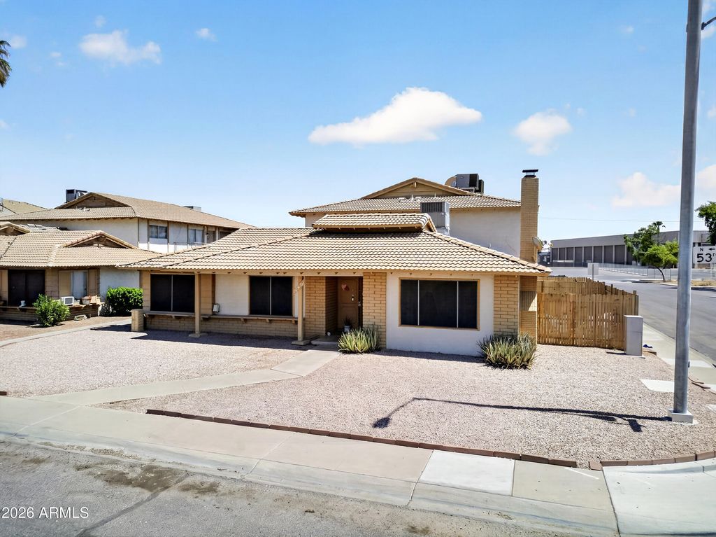 4401 N 53RD Lane, Phoenix, AZ 85031 — photo 5