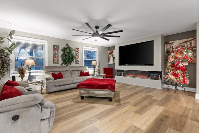 7912 Snow Hill Road, Ooltewah, TN 37363