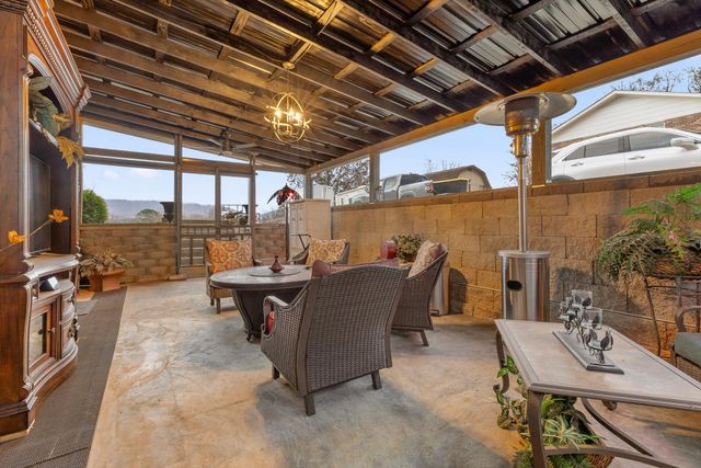 7912 Snow Hill Road, Ooltewah, TN 37363