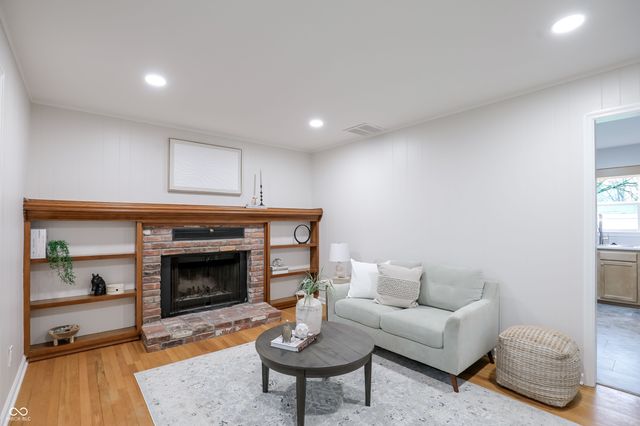 9620 Kittrell Drive, Indianapolis, IN 46280