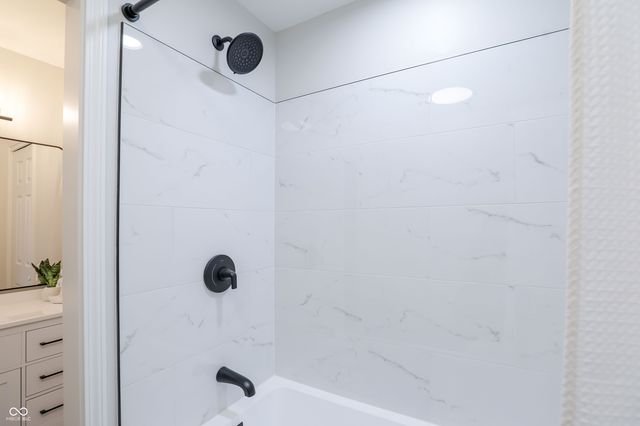 9620 Kittrell Drive, Indianapolis, IN 46280