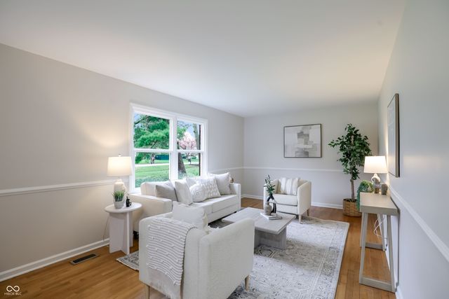 9620 Kittrell Drive, Indianapolis, IN 46280