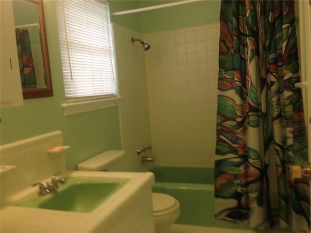 6038 Lucille Dr, Corpus Christi, TX 78412