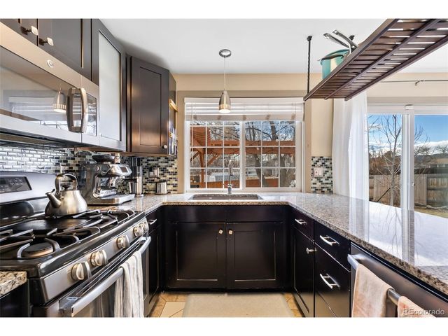 12446 W 71st Pl, Arvada, CO 80004