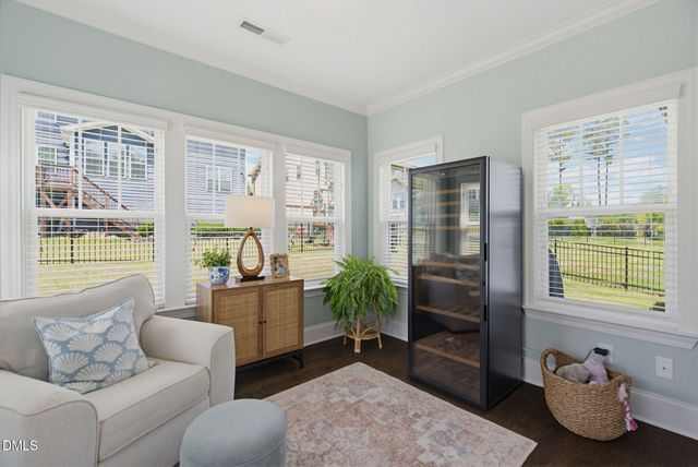 1813 Knights Crest Way, Wake Forest, NC 27587