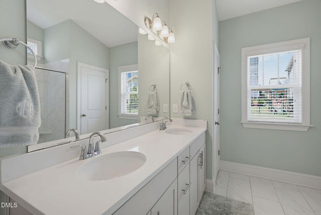 1813 Knights Crest Way, Wake Forest, NC 27587