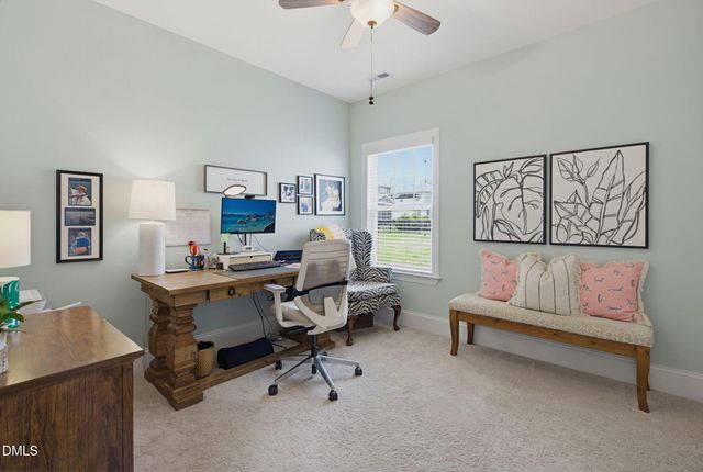 1813 Knights Crest Way, Wake Forest, NC 27587