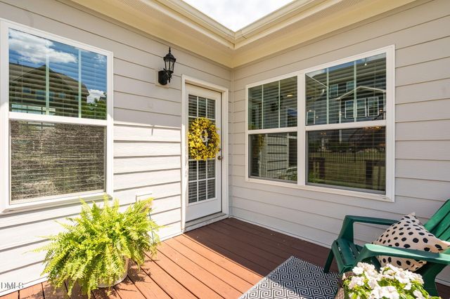 1813 Knights Crest Way, Wake Forest, NC 27587
