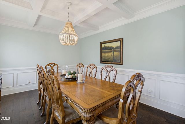 1813 Knights Crest Way, Wake Forest, NC 27587