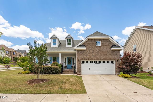 1813 Knights Crest Way, Wake Forest, NC 27587