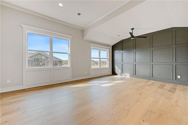 17321 Earnshaw Street, Overland Park, KS 66221