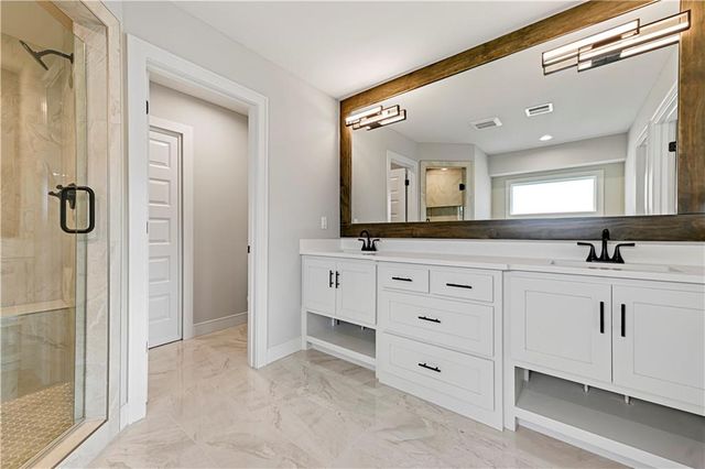 17321 Earnshaw Street, Overland Park, KS 66221