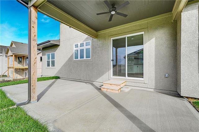 17321 Earnshaw Street, Overland Park, KS 66221