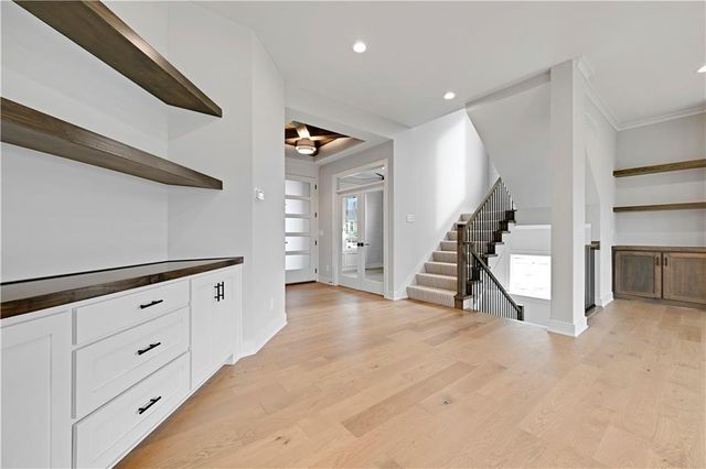 17321 Earnshaw Street, Overland Park, KS 66221