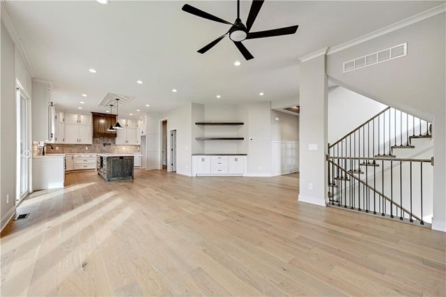 17321 Earnshaw Street, Overland Park, KS 66221