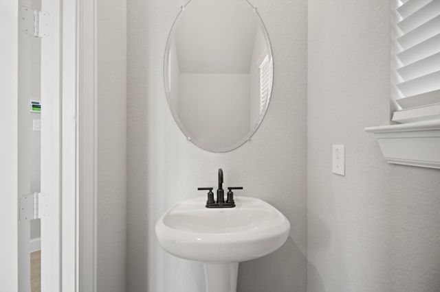 11406 Lucky Falls Drive, Houston, TX 77047