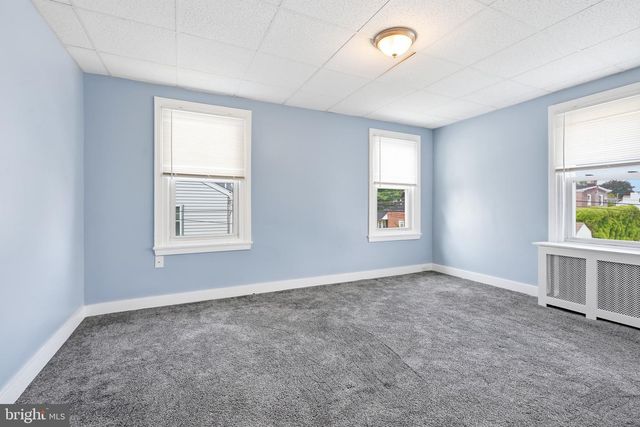 108 BLAKE AVE, Jenkintown, PA 19046