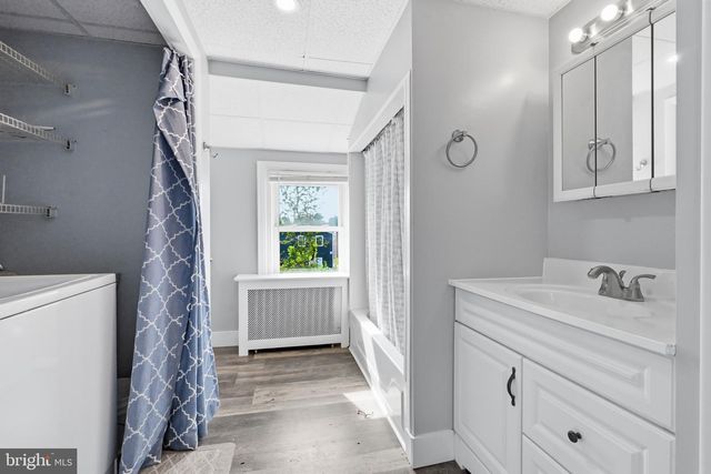 108 BLAKE AVE, Jenkintown, PA 19046