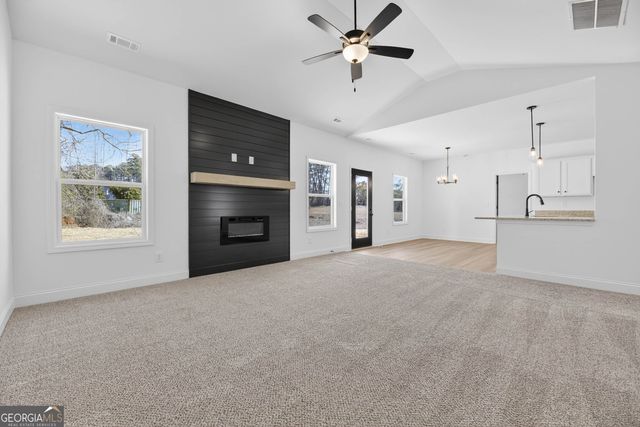 359 Hampton Oaks Circle, Villa Rica, GA 30180