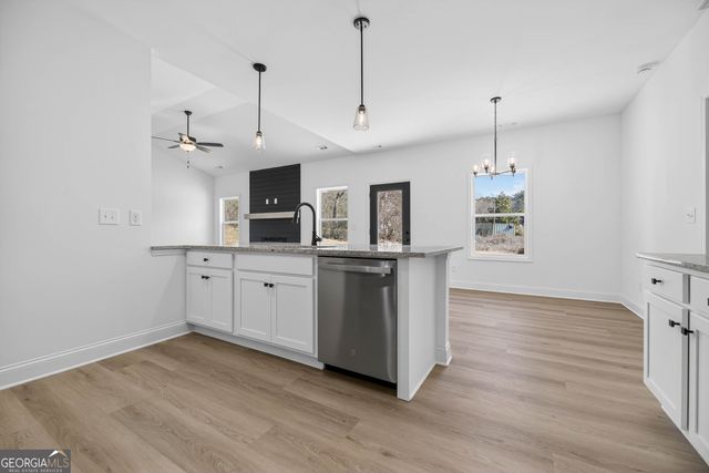 359 Hampton Oaks Circle, Villa Rica, GA 30180