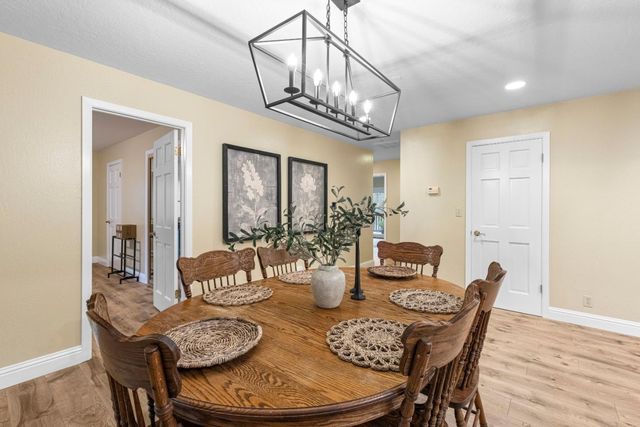 6915 Redwood Retreat Road, Gilroy, CA 95020