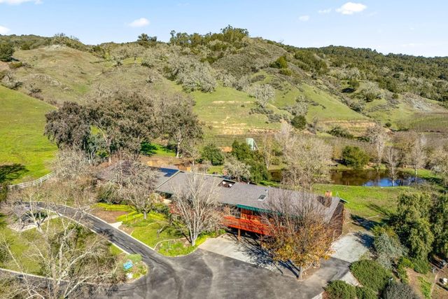 6915 Redwood Retreat Road, Gilroy, CA 95020