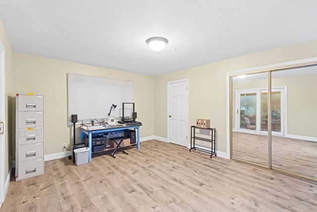 6915 Redwood Retreat Road, Gilroy, CA 95020