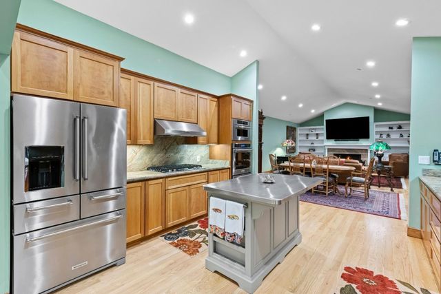 6915 Redwood Retreat Road, Gilroy, CA 95020