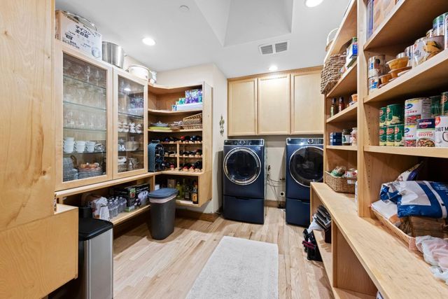 6915 Redwood Retreat Road, Gilroy, CA 95020