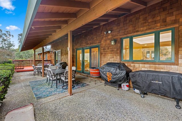 6915 Redwood Retreat Road, Gilroy, CA 95020