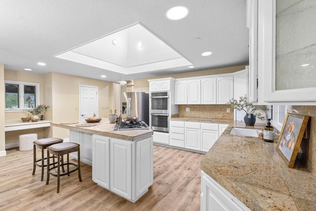 6915 Redwood Retreat Road, Gilroy, CA 95020