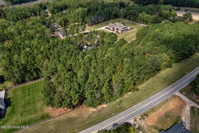 3327 Oak Leaf Drive, Rocky Mount, NC 27804