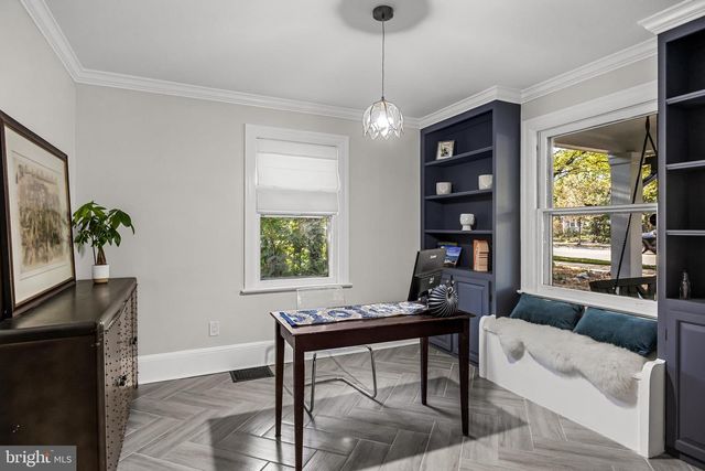 514 E MAIN ST, Moorestown, NJ 08057