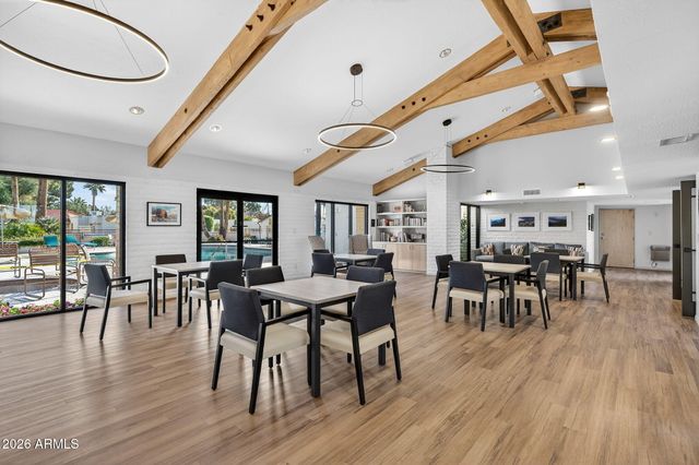 4 E SAN MIGUEL Avenue, Phoenix, AZ 85012