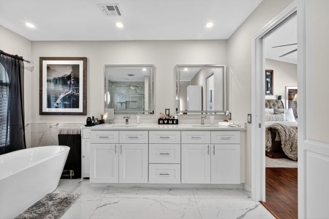 1880 GRANTHAM Court, Wellington, FL 33414