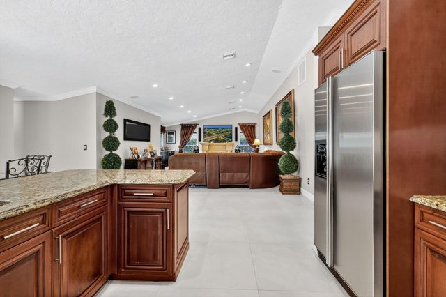 1880 GRANTHAM Court, Wellington, FL 33414