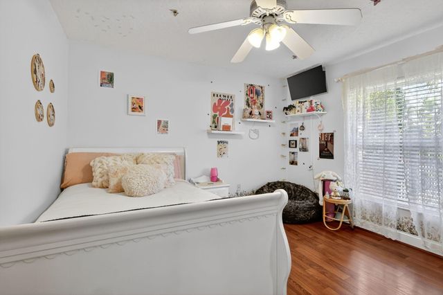 1880 GRANTHAM Court, Wellington, FL 33414