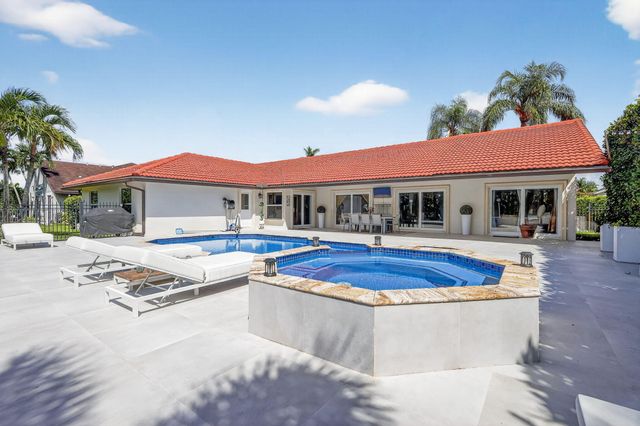 1880 GRANTHAM Court, Wellington, FL 33414