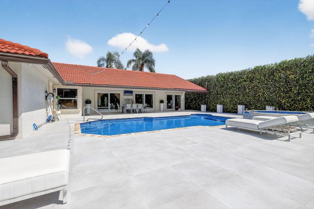 1880 GRANTHAM Court, Wellington, FL 33414