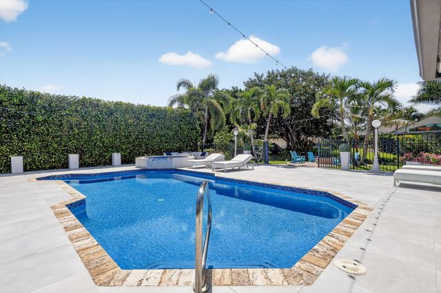 1880 GRANTHAM Court, Wellington, FL 33414