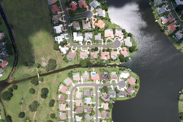 1880 GRANTHAM Court, Wellington, FL 33414