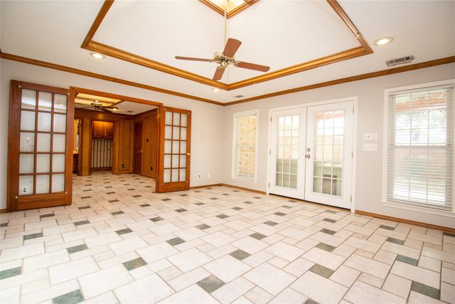 2410 Radcliffe Drive, Rowlett, TX 75088