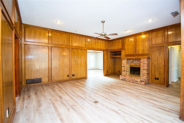 2410 Radcliffe Drive, Rowlett, TX 75088