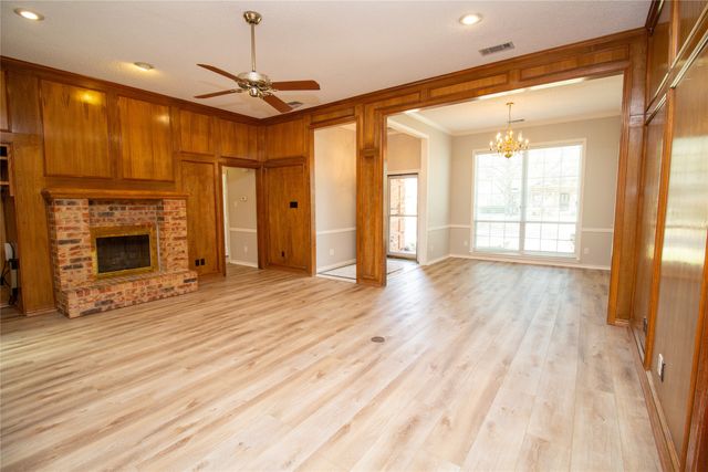 2410 Radcliffe Drive, Rowlett, TX 75088