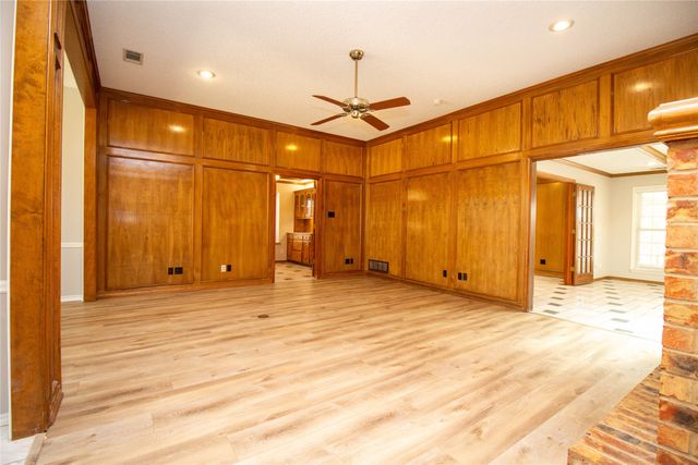 2410 Radcliffe Drive, Rowlett, TX 75088