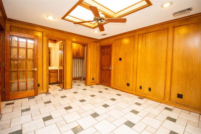 2410 Radcliffe Drive, Rowlett, TX 75088