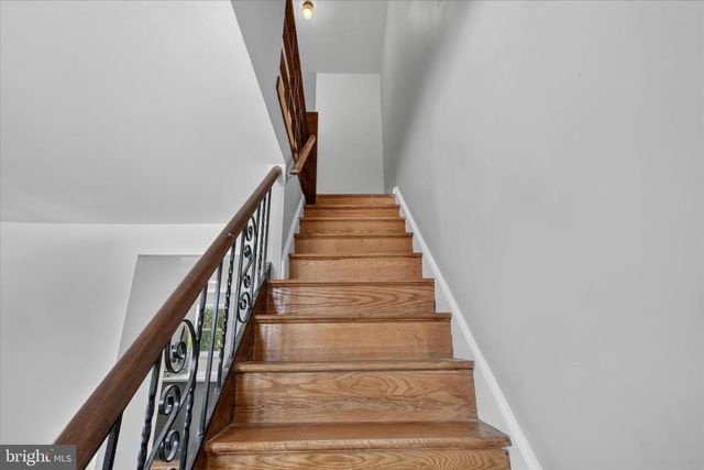 205 NAPFLE AVE, Philadelphia, PA 19111
