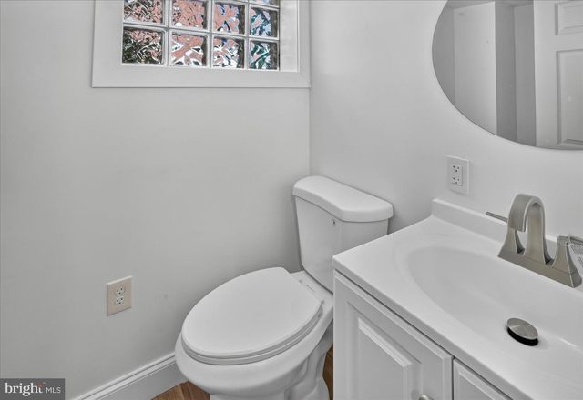 205 NAPFLE AVE, Philadelphia, PA 19111